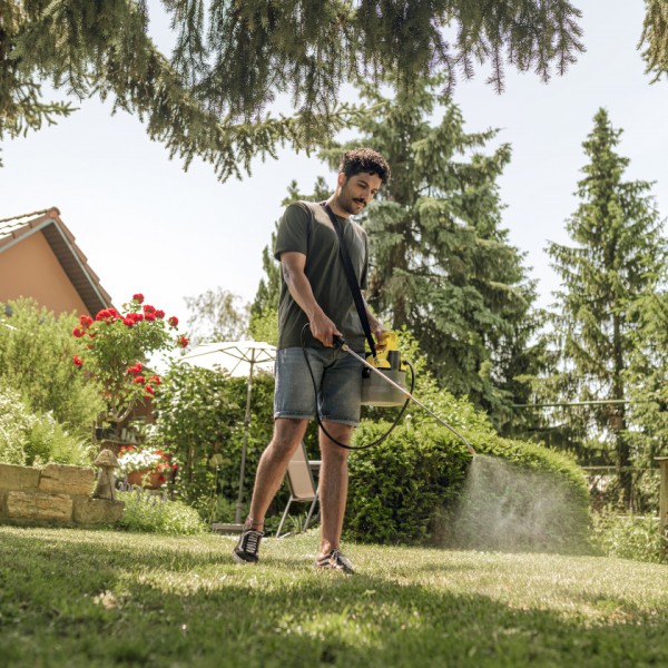 Karcher PSU 4-18 Battery Power Pressure Sprayer | 1.445-300.0 Karcher PSU 4-18 Battery Power Pressure Sprayer | 1.445-300.0